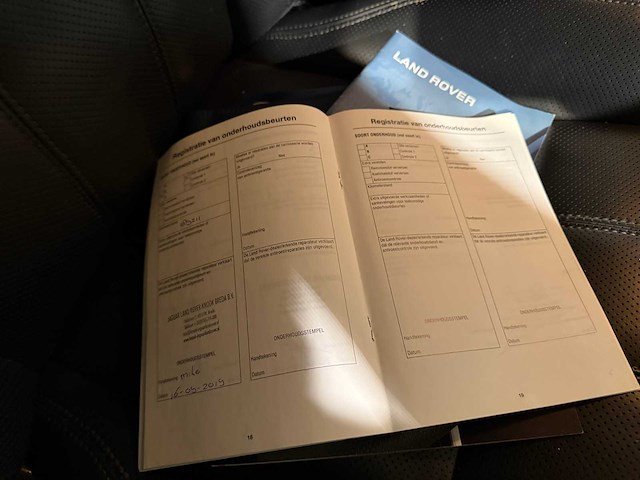 Land rover range rover sport 3.0 tdv6 hse, 44-ksf-3 - afbeelding 15 van  15
