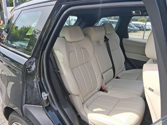 Land rover range rover sport 3.0 tdv6 hse dynamic car 2017 | nh-866-t - afbeelding 24 van  38