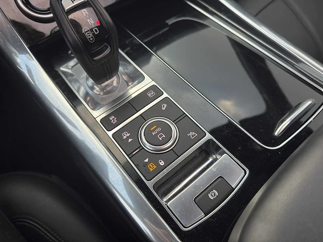Land rover range rover sport phev p400e hse dynamic stealth car 2021 | x-868-jj - afbeelding 20 van  41