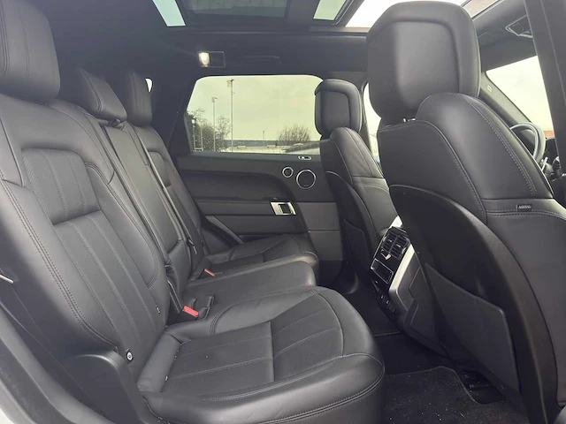 Land rover range rover sport phev p400e hse dynamic stealth car 2021 | x-868-jj - afbeelding 27 van  41