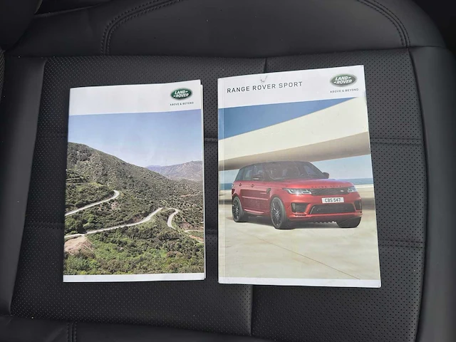 Land rover range rover sport phev p400e hse dynamic stealth car 2021 | x-868-jj - afbeelding 31 van  41