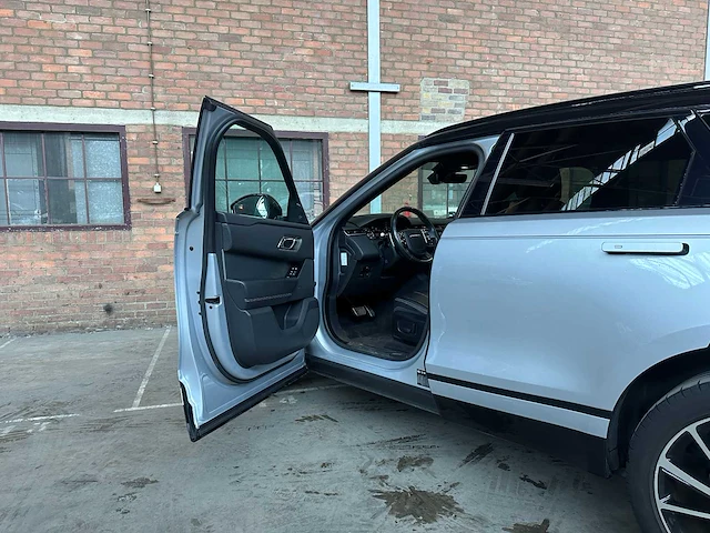 Land rover range rover velar 2.0 i4 awd r-dynamic hse 179pk 2017, l-077-bn - afbeelding 7 van  57