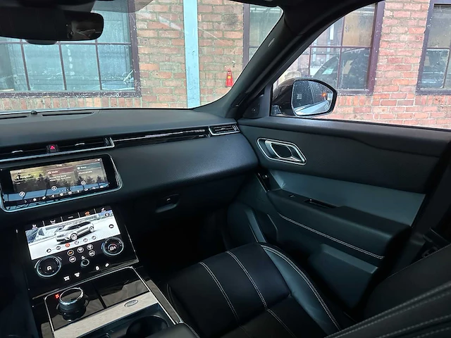 Land rover range rover velar 2.0 i4 awd r-dynamic hse 179pk 2017, l-077-bn - afbeelding 43 van  57