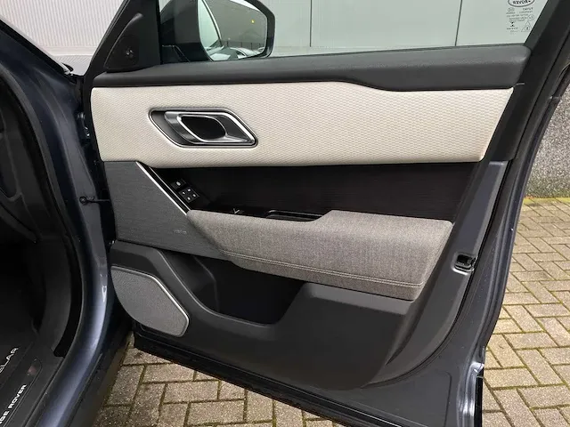 Land rover range rover velar 3.0 v6 awd first edition 300pk 2017 orig-nl, pg-821-d - afbeelding 59 van  76