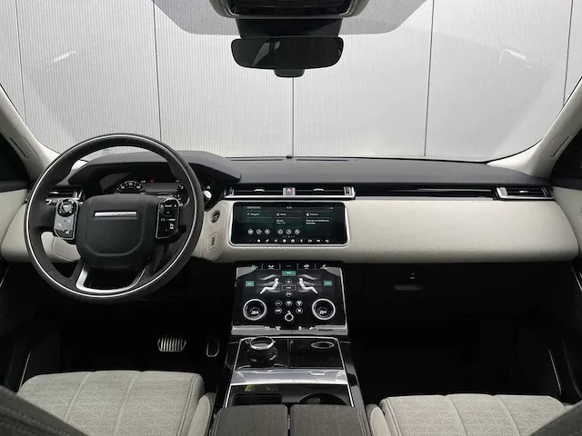 Land rover range rover velar 3.0 v6 awd first edition 300pk 2017 orig-nl, pg-821-d - afbeelding 18 van  76