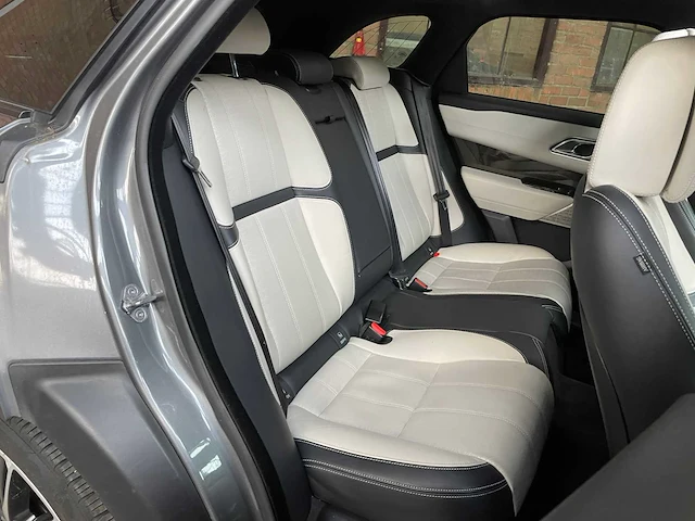 Land rover range rover velar 3.0 v6 awd r-dynamic d300 hse 300pk 2017, g-331-rd - afbeelding 51 van  59