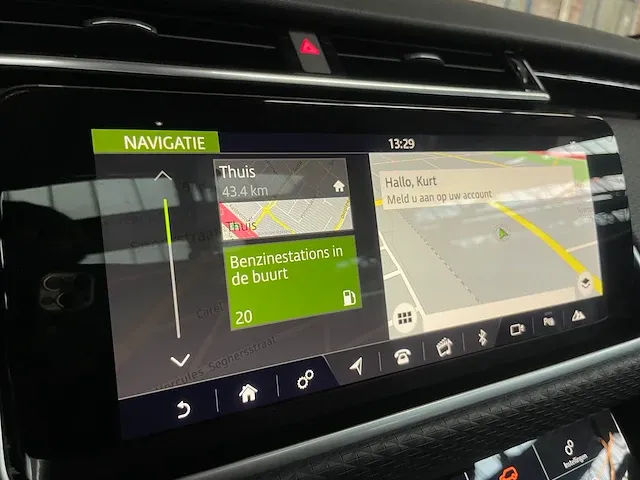 Land rover range rover velar 3.0 v6 awd r-dynamic hse 300pk 2018, r-522-tz - afbeelding 40 van  66