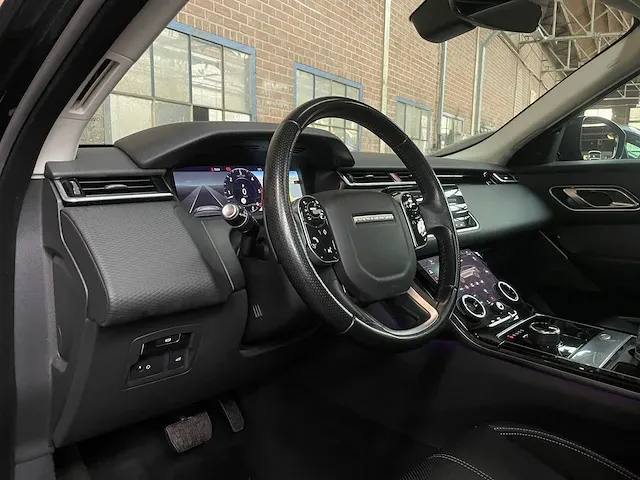 Land rover range rover velar 3.0 v6 awd r-dynamic hse 300pk 2018, r-522-tz - afbeelding 17 van  66