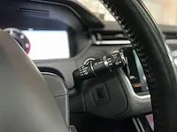 Land rover range rover velar 3.0 v6 awd r-dynamic hse 300pk 2018, r-522-tz - afbeelding 25 van  66
