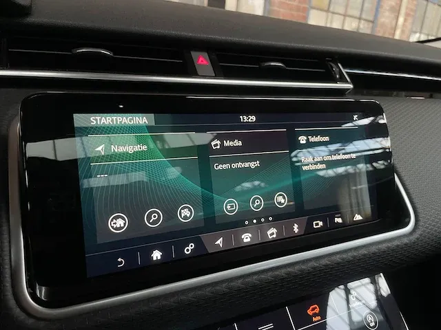 Land rover range rover velar 3.0 v6 awd r-dynamic hse 300pk 2018, r-522-tz - afbeelding 39 van  66