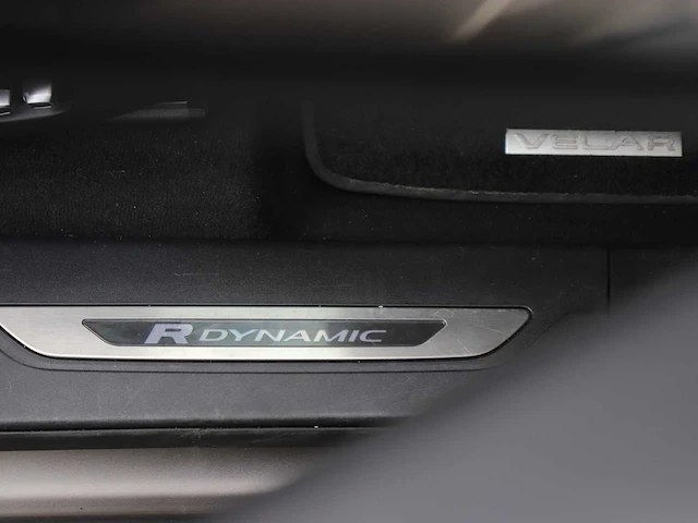 Land rover range rover velar 3.0 v6 sc awd fe car 2018 | rr-217-k - afbeelding 9 van  54