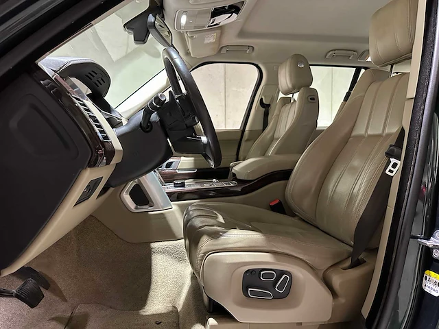 Land rover range rover vogue 3.0 249pk 2013 - afbeelding 32 van  55