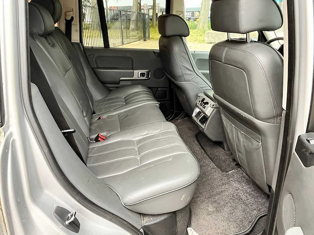 Land rover range rover vogue 4.4 v8, automaat, sp-220-b - afbeelding 17 van  17