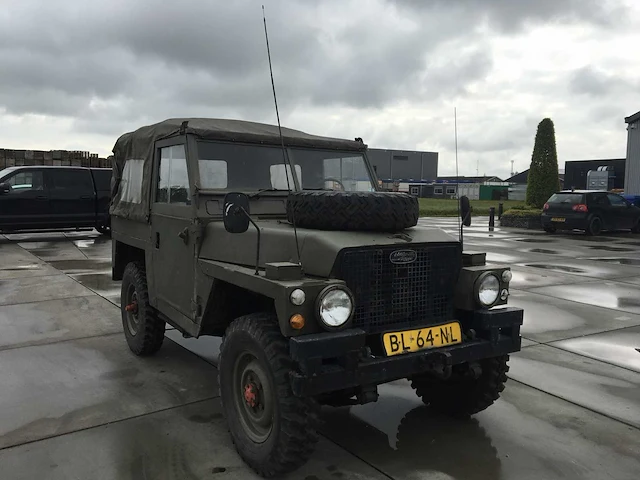 Land rover serie 3 - afbeelding 1 van  28