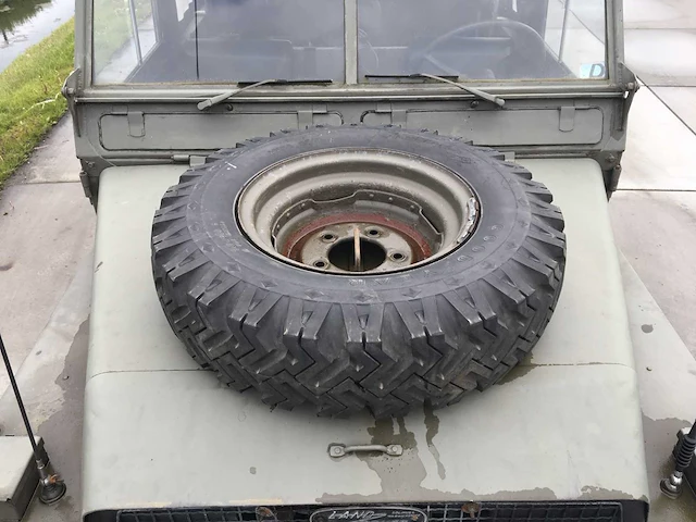 Land rover serie 3 - afbeelding 13 van  28