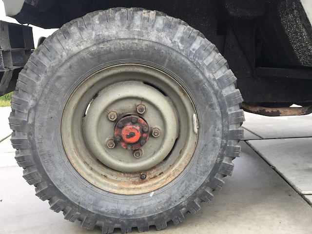 Land rover serie 3 - afbeelding 15 van  28