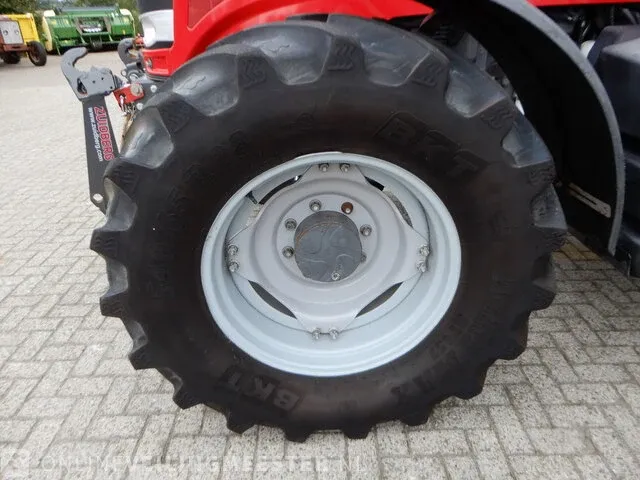 Landbouw tractor massey ferguson, 7716 dyna 6, bouwjaar 2016 - afbeelding 24 van  49