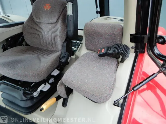 Landbouw tractor massey ferguson, 7716 dyna 6, bouwjaar 2016 - afbeelding 47 van  49