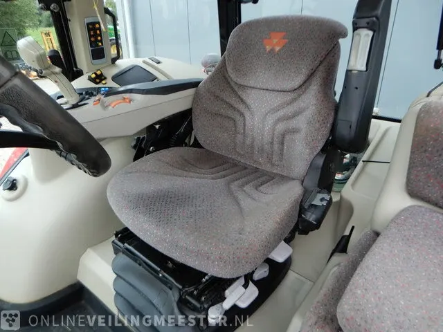 Landbouw tractor massey ferguson, 7716 dyna 6, bouwjaar 2016 - afbeelding 48 van  49