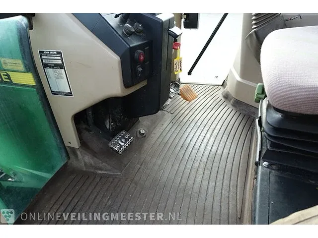 Landbouw tractor met voorlader john deere, 6010 se, bouwjaar 2001 - afbeelding 9 van  51