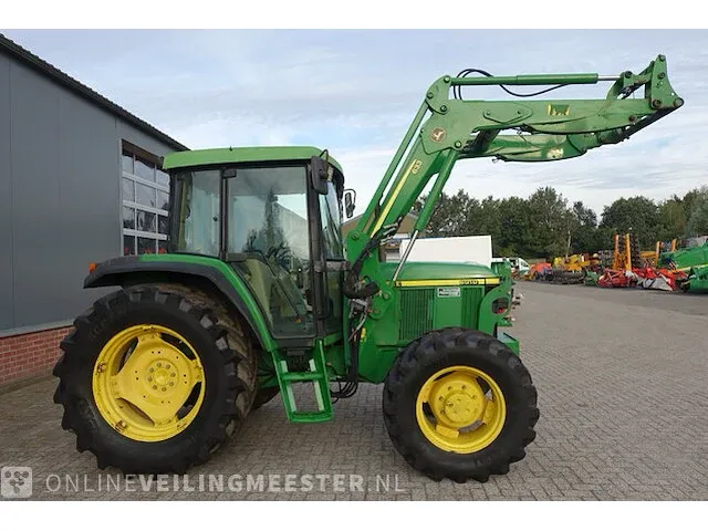 Landbouw tractor met voorlader john deere, 6010 se, bouwjaar 2001 - afbeelding 11 van  51