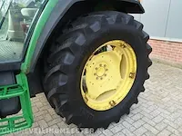 Landbouw tractor met voorlader john deere, 6010 se, bouwjaar 2001 - afbeelding 21 van  51