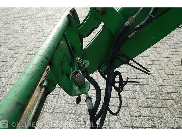 Landbouw tractor met voorlader john deere, 6010 se, bouwjaar 2001 - afbeelding 41 van  51