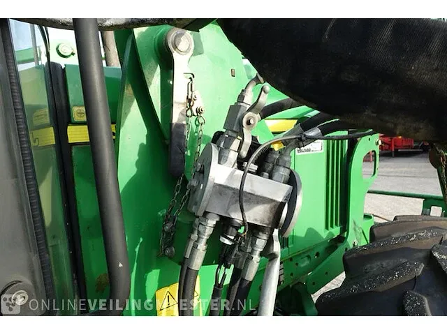 Landbouw tractor met voorlader john deere, 6010 se, bouwjaar 2001 - afbeelding 42 van  51