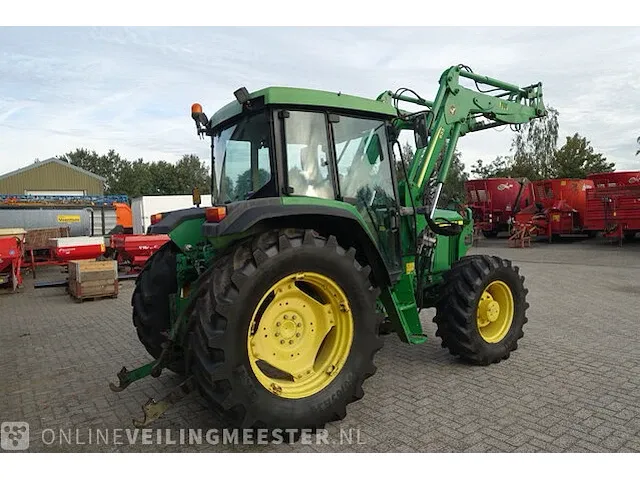 Landbouw tractor met voorlader john deere, 6010 se, bouwjaar 2001 - afbeelding 34 van  51