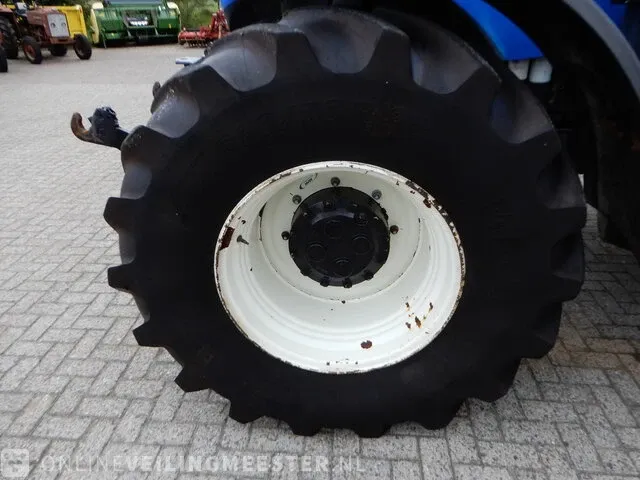 Landbouw tractor new holland, t7.270 autocommand, bouwjaar 2017 - afbeelding 25 van  54