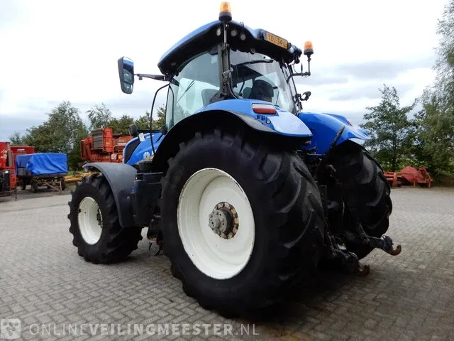 Landbouw tractor new holland, t7.270 autocommand, bouwjaar 2017 - afbeelding 23 van  54