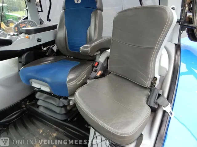 Landbouw tractor new holland, t7.270 autocommand, bouwjaar 2017 - afbeelding 52 van  54