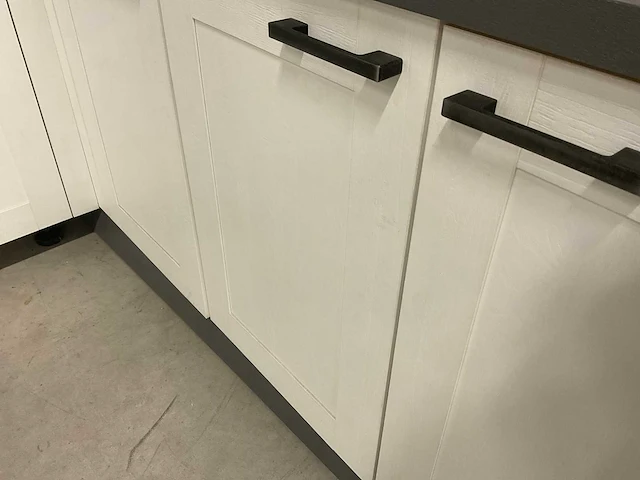 Landelijk hoekkeuken - afbeelding 7 van  8