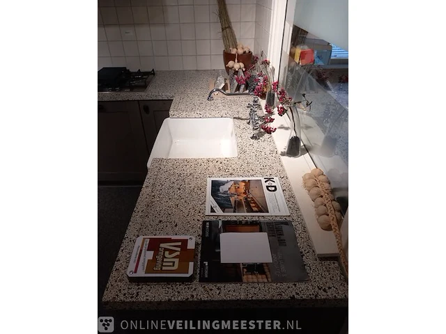 Landelijke showroom keuken met inbouwapparatuur tristar stockholm, levergrijs - afbeelding 55 van  61
