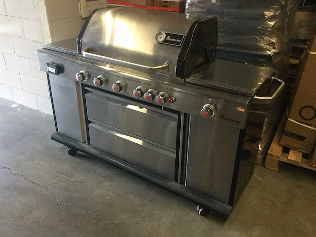Landmann - triton maxx - gas bbq met lades - afbeelding 2 van  5