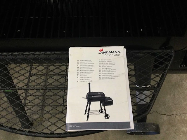 Landmann - vinson 200 - smoker barbeque houtskool - afbeelding 6 van  9