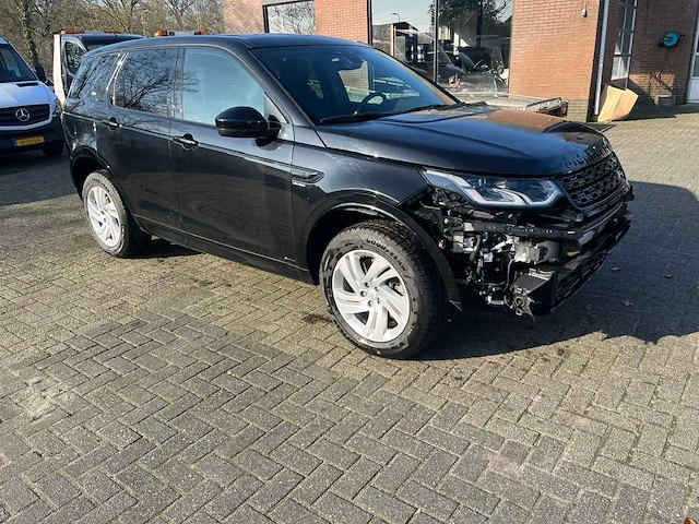 Landrover discovery sport p300 e - personenauto (schade) - afbeelding 8 van  15