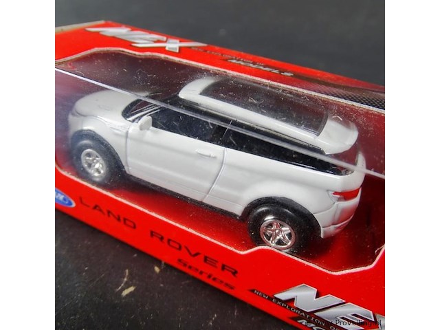 Landrover wit - afbeelding 3 van  3