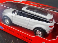 Landrover wit - afbeelding 3 van  3