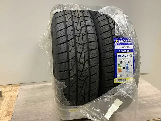 Landsail 4-seasons 215/65r17 99 v autoband (2x) - afbeelding 1 van  4