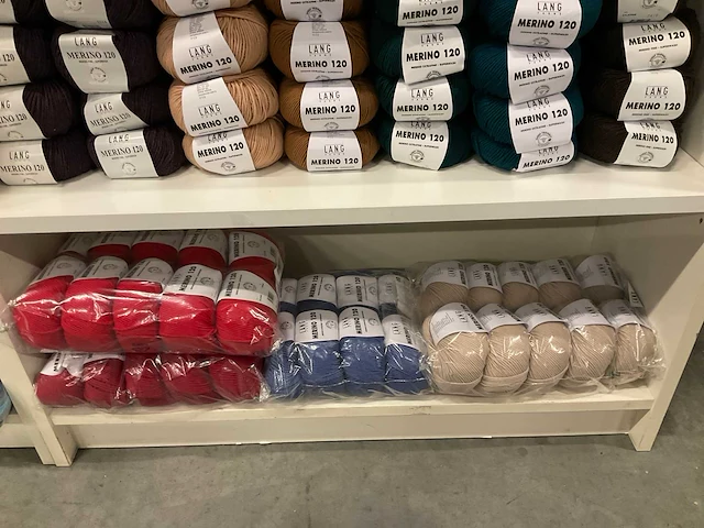 Lang yarns partij diverse garen/wol (895x) - afbeelding 14 van  21