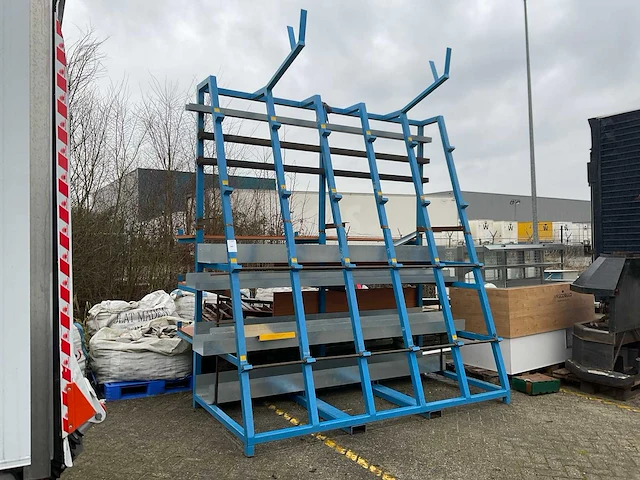 Langmateriaal stelling - afbeelding 1 van  5