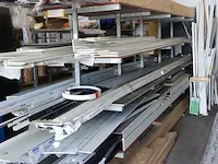 Langmateriaal stelling - afbeelding 1 van  8