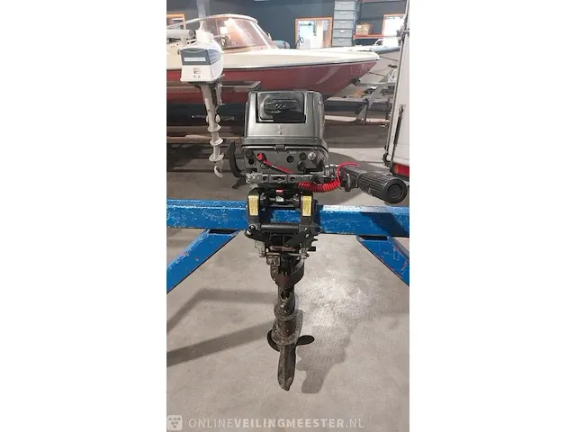 Langstaart buitenboord motor suzuki, dt9.9c - afbeelding 9 van  13
