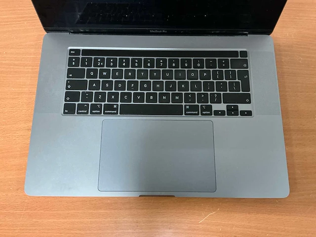 Laptop - apple - a2141 - i7-9750h - afbeelding 2 van  3