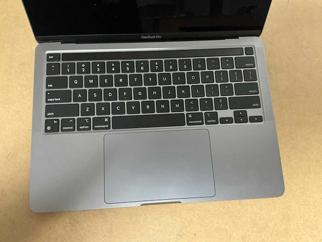 Laptop - apple - a2338 - m1 - afbeelding 2 van  6