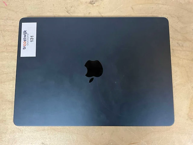 Laptop - apple - a2681 - m2 - afbeelding 3 van  3
