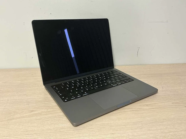 Laptop - apple - macbook pro 14 inch m1 max - afbeelding 1 van  6