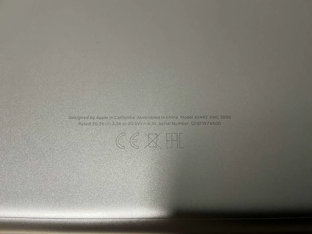Laptop - apple - macbook pro 14 inch m1 max - afbeelding 6 van  6