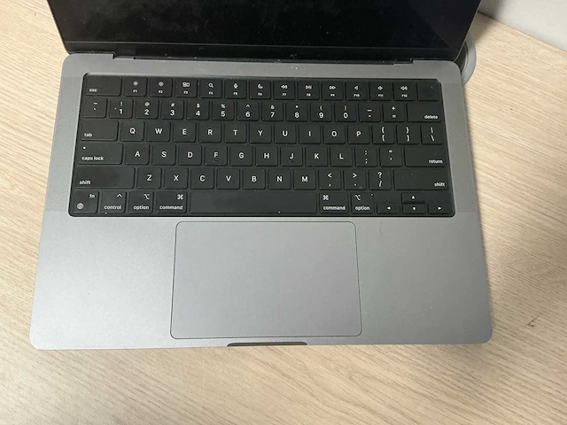 Laptop - apple - macbook pro 14 inch m1 pro - afbeelding 2 van  6